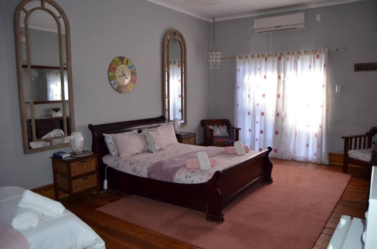 Sondela Bed & Breakfast Hotel Aliwal North Exterior photo